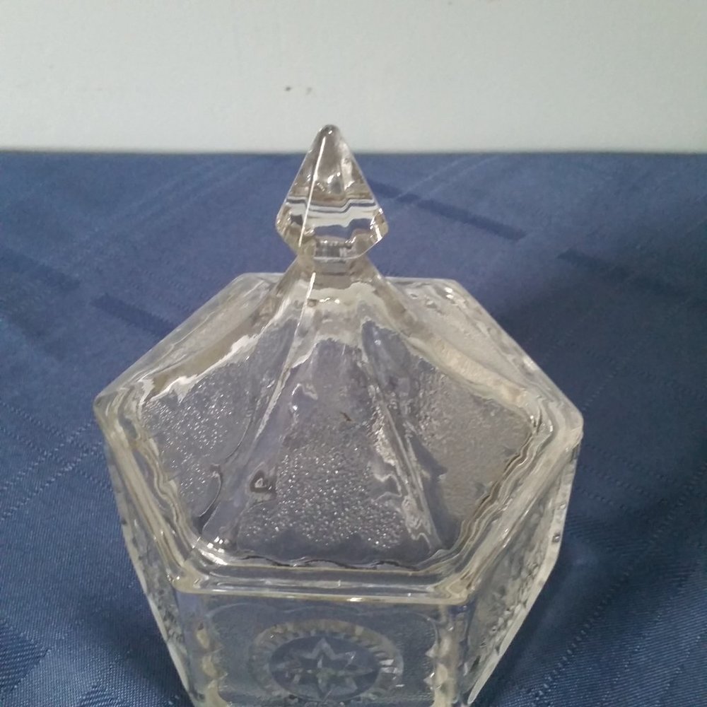 Vintage Glass Candy dish w/lid - Picture 4 of 6